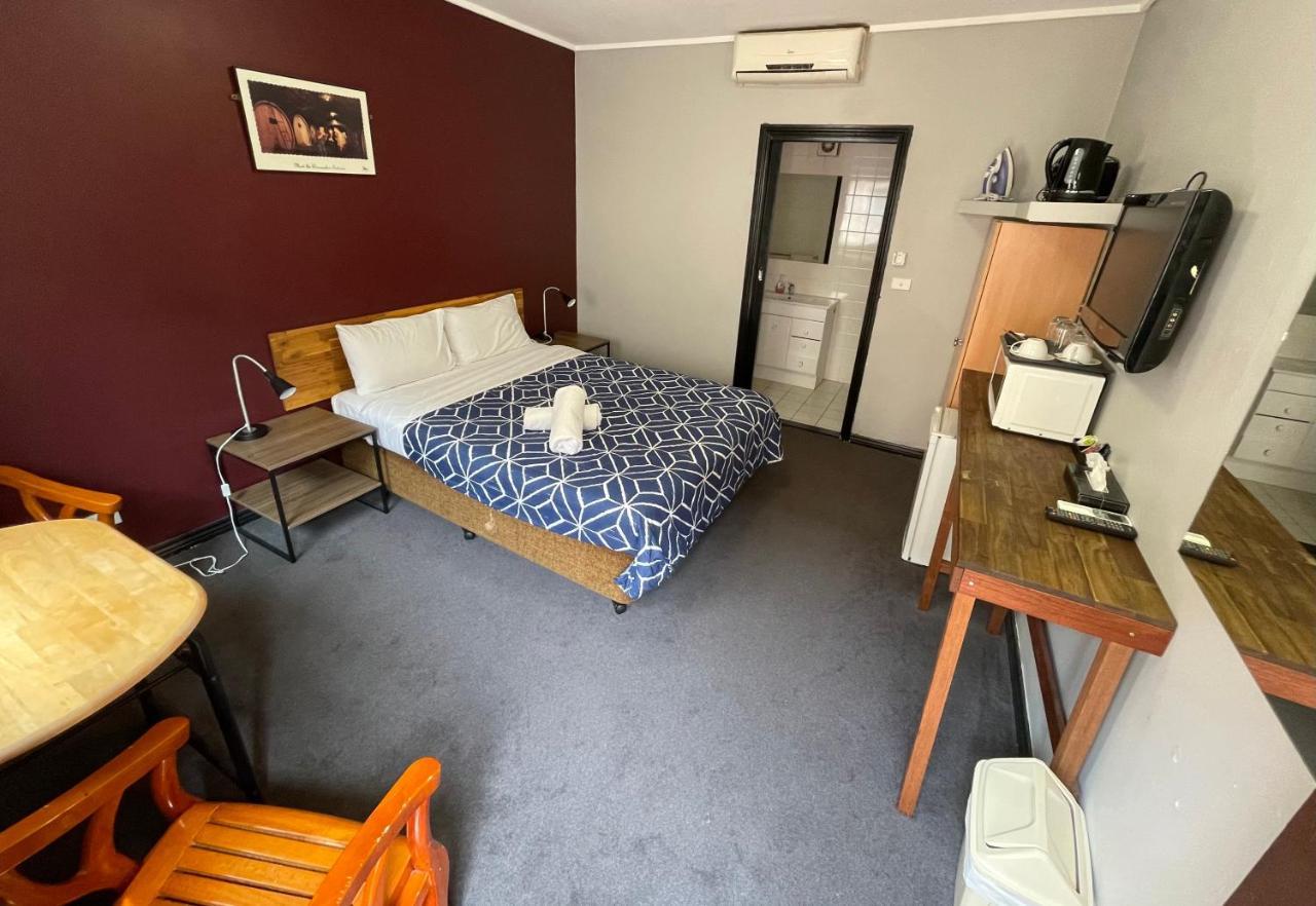 City East Motel Мельбурн Екстер'єр фото