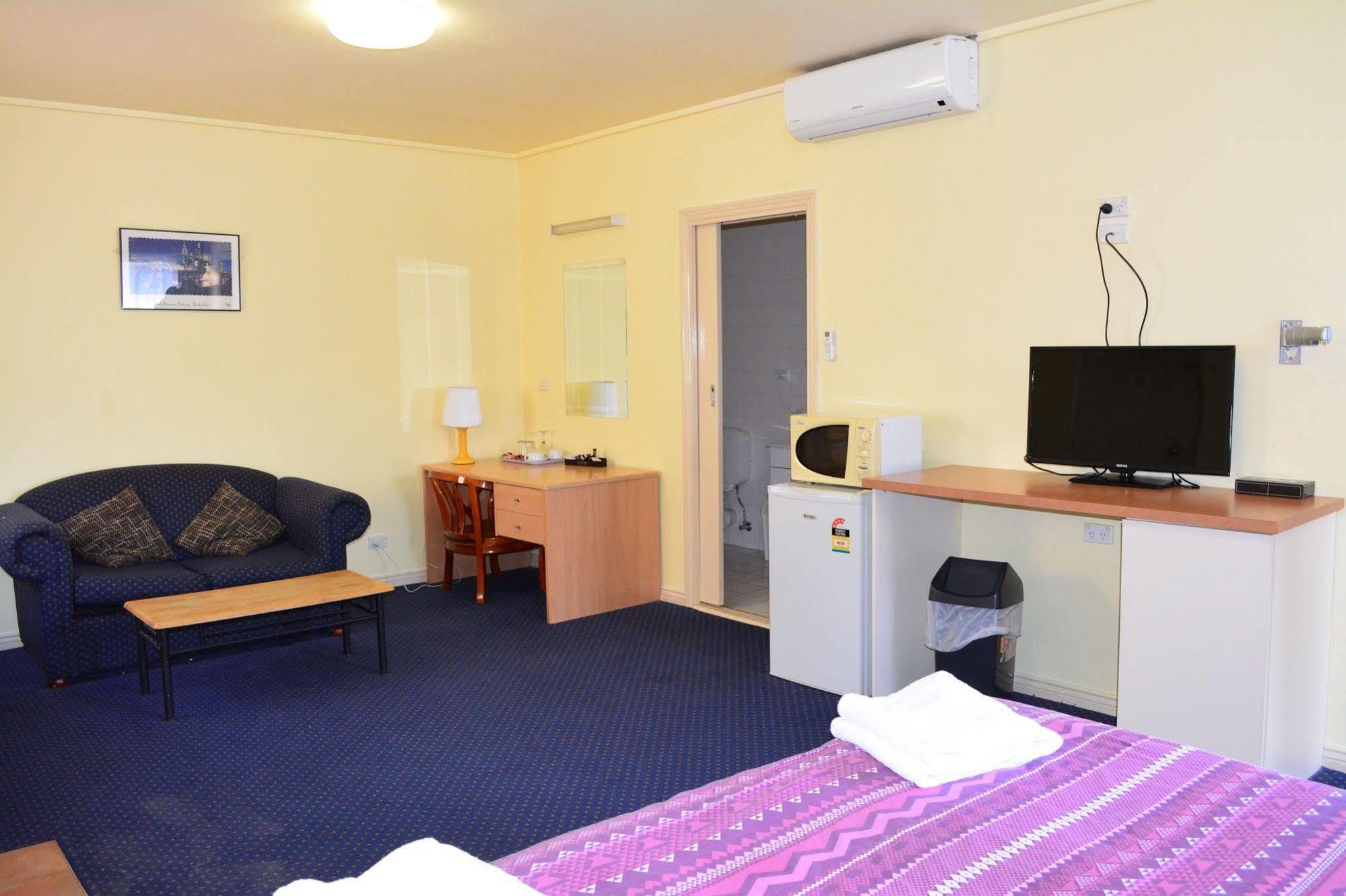 City East Motel Мельбурн Екстер'єр фото